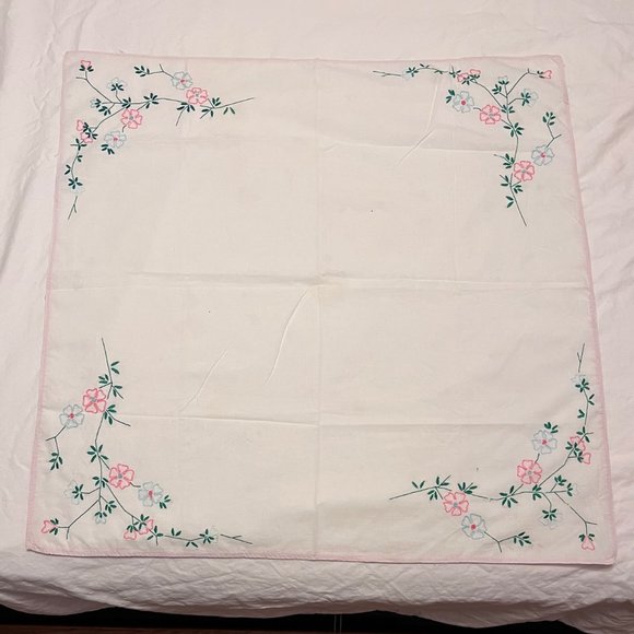 Vintage Hand Embroidered Square Tablecloth - Picture 1 of 8